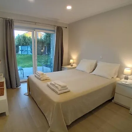 Casa Jasmim Rum i privatbostad Algueirão