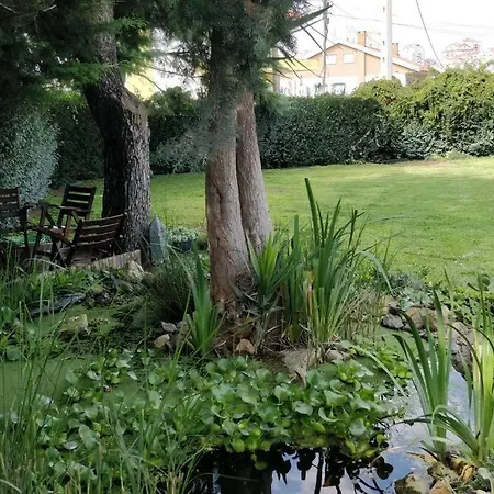 Δωμάτια σε οικογενειακή κατοικία Casa Jasmim *